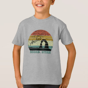 Vintage Sunset - Moab Utah - Arches National Park T-Shirt