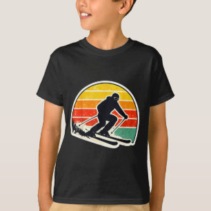 Vintage sunset skier silhouette retro skiing ski T-Shirt