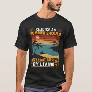 Vintage Surfer Retro Surfing Beach Summer Vacation T-Shirt