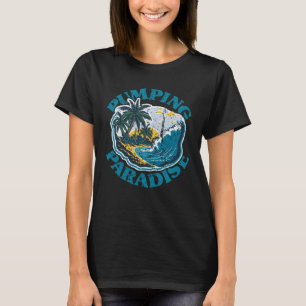 Vintage Surfing Beach Hawaii Tropical Retreat Vaca T-Shirt