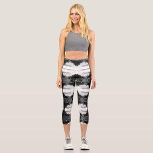 Vintage Thailand Bangkok Tourist royal palace gate Capri Leggings