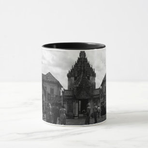 Vintage Thailand Bangkok Wat Phra Kaew tourists Po Mug
