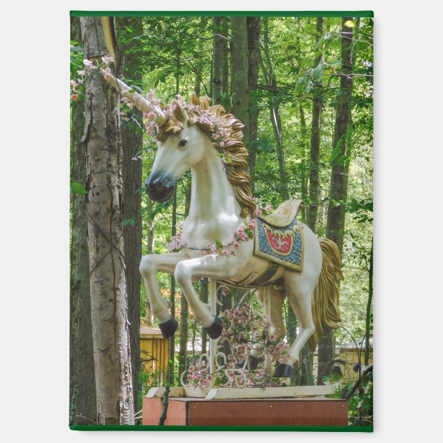 Vintage Unicorn Magnet (Front)