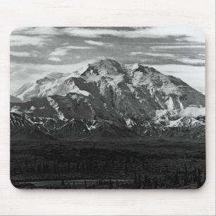 Vintage USA Alaska Mt Mckinley national park Mouse Pad