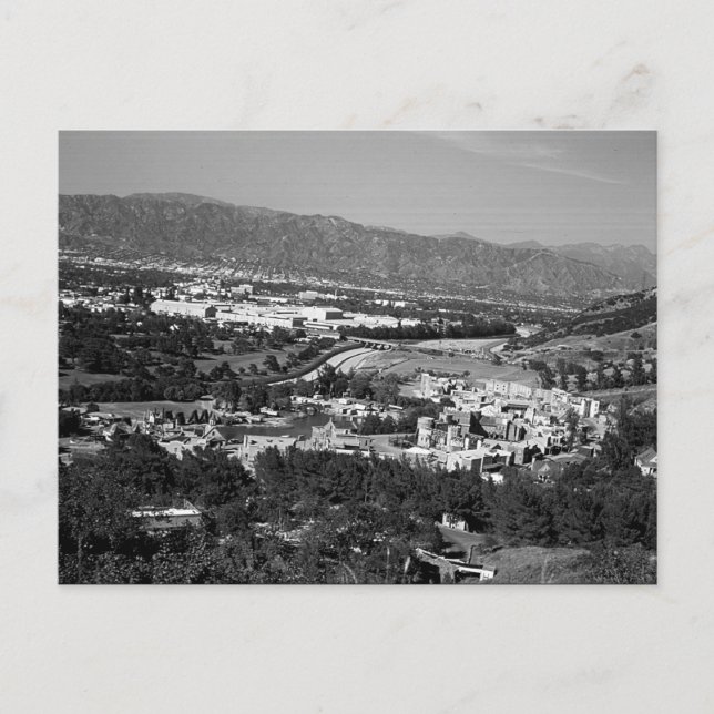 Vintage USA California Hollywood Universal studio Postcard (Front)