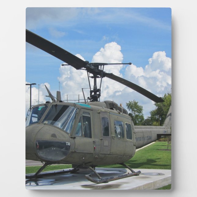 Vintage Vietnam Uh-1 Huey Military Helicopter Plaque (Front)