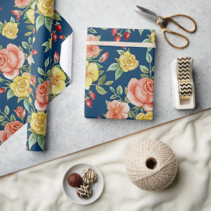 Vintage Watercolor Floral Roses Background Wrapping Paper
