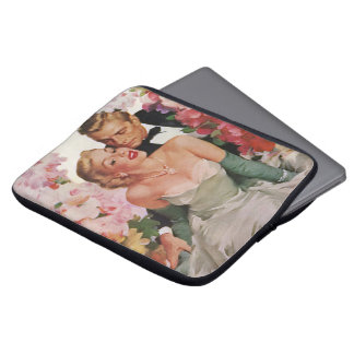 Vintage Wedding, Retro Bride and Groom Newlyweds Laptop Sleeve