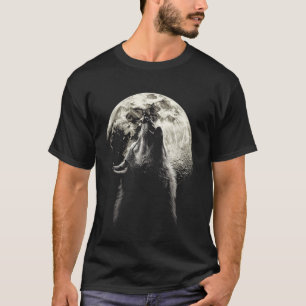 Vintage Wolf Howling At The Full Moon Phase T-Shirt