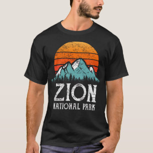 Vintage Zion National Park Outfit Retro Souvenir Z T-Shirt