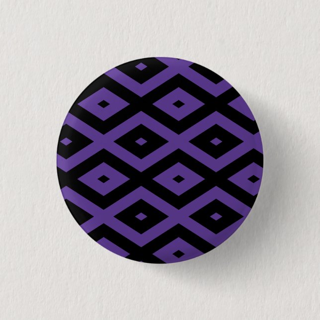 Violet and black diamond pattern 3 cm round badge (Front)
