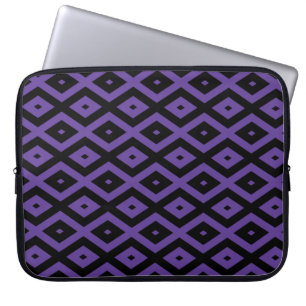 Violet and black diamond pattern laptop sleeve