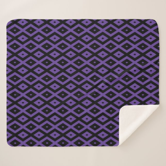 Violet and black diamond pattern sherpa blanket (Front (Horizontal))