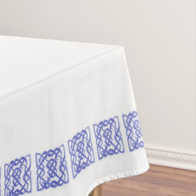 VIOLET CELTIC KNOT 60x84 Tablecloth (In Situ)