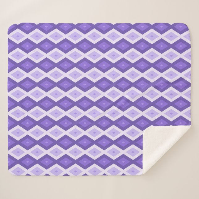 Violet diamond pattern sherpa blanket (Front (Horizontal))