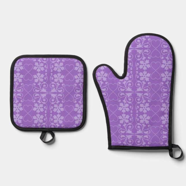 Violet Flowers Pattern in Amethyst Purple Oven Mitt & Pot Holder Set (Front)