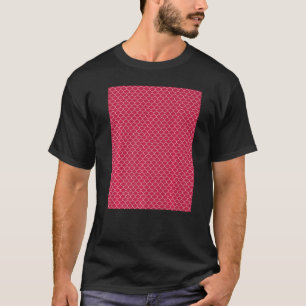 Viva Magenta Quatrefoil Pattern T-Shirt