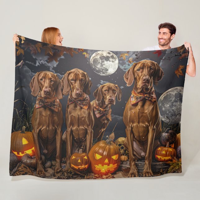 Vizsla Halloween Spooky Fleece Blanket (In Situ)