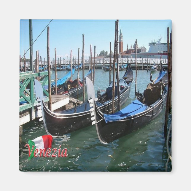 VNT062 VENICE, Gondolas, Veneto, Italy, Fridge Magnet (Front)