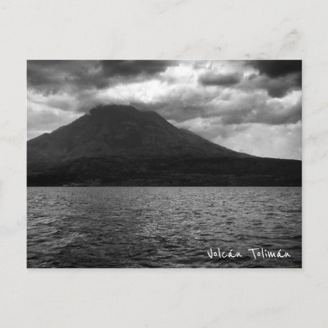 Volcán Tolimán in Guatemala Postcard (Front)