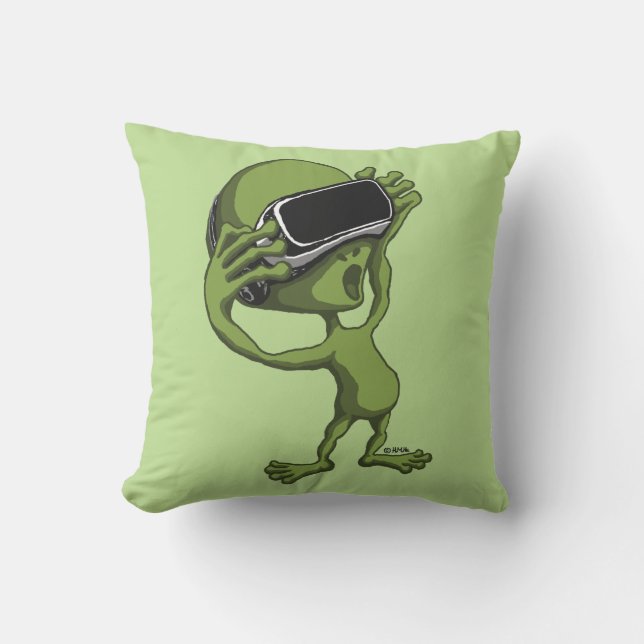 VR alien Cushion (Front)