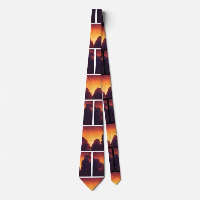 w in weather tie (Front)