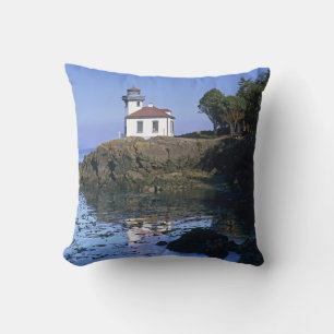 WA, San Juan Island, Lime Kiln lighthouse Cushion