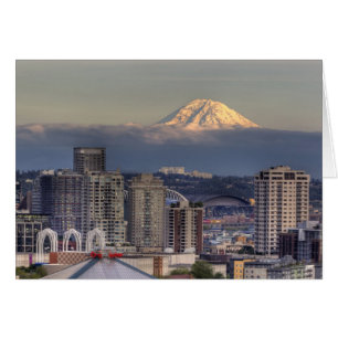 WA, Seattle, Mount Rainier from Kerry Park