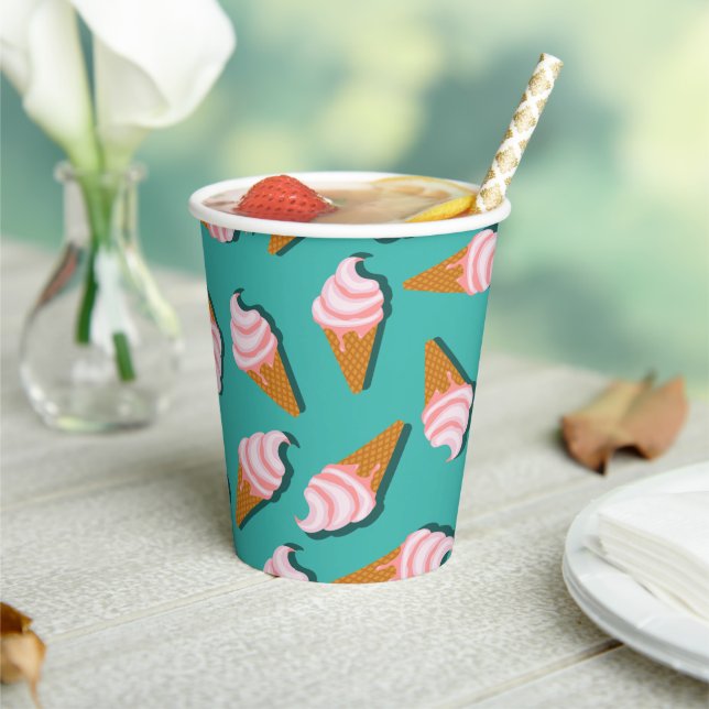 Waffle cones ice cream and frozen yogurt pattern paper cups (Insitu)