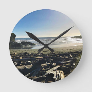 Waikiki Beach, Cape Disappointment, Washington Round Clock
