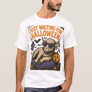 Waiting For Halloween Highland Cow T-Shirt