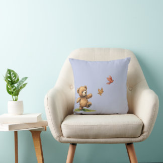 WALKING TEDDY CUSHION