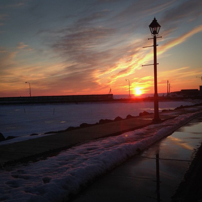Wall art photograph of sunset near the harbor   (Creator Uploaded)