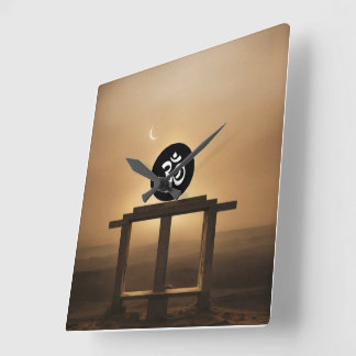 WALL CLOCK SQUARE SHAPE