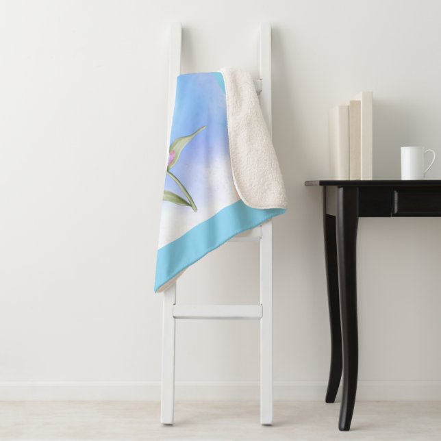 warm and cozy. sherpa blanket (In Situ)