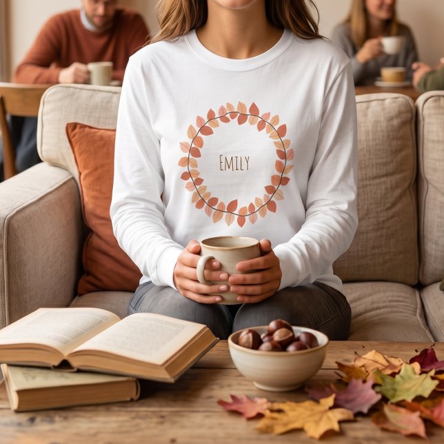 Warm Autumn Leaf Wreath Name Design T-Shirt (Warm Autumn Leaf Wreath Name Design T-Shirt
)