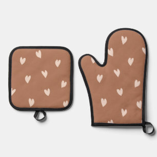 Warn Hug Brown Cream Silver Quilted Oven Mitt & Pot Holder Set