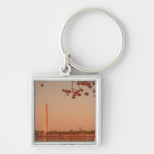 Washington Monument Sakura at sunset. Key Ring (Front)