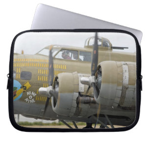Washington, Olympia, military airshow. 2 Laptop Sleeve