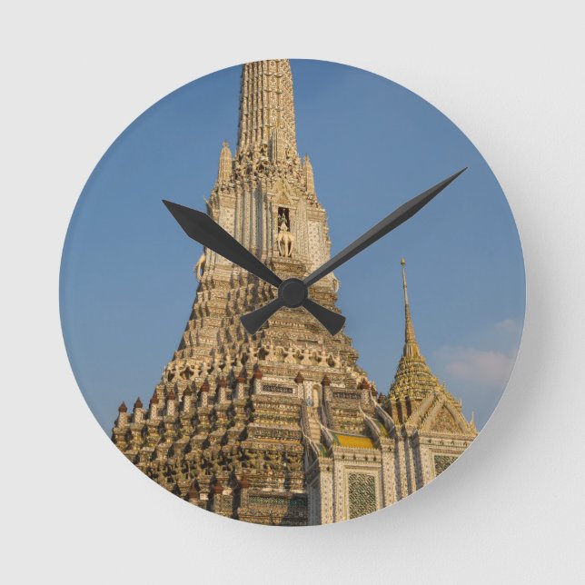 Wat Arun temple in Bangkok Thailand Round Clock (Front)
