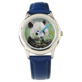 Watch photo giant panda. Panda geant.
