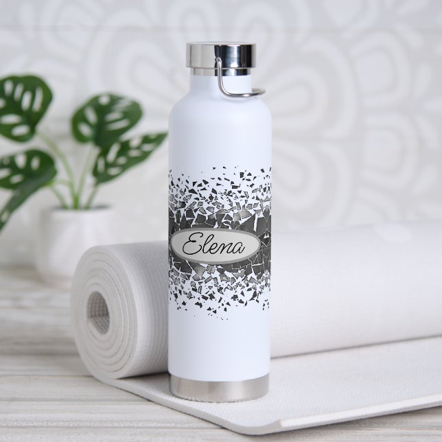 Water Bottle customized with scattered pieces (Yoga)