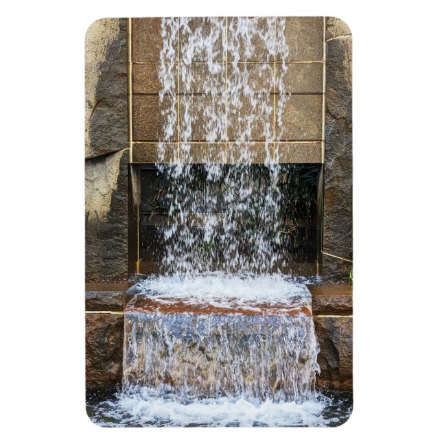 Water Fountain Photo Magnet (Vertical)