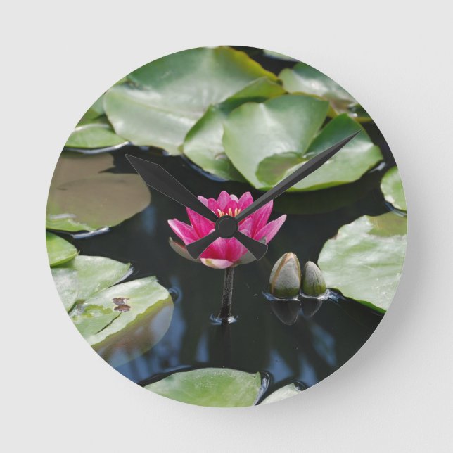 water lilies round clock (Front)