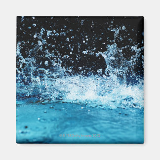 Water splashing in pool magnet