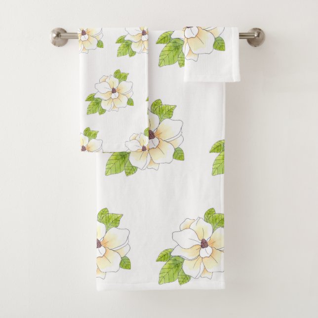 Watercolor and Pen Magnolia Flower Pattern Bath Towel Set (Insitu)