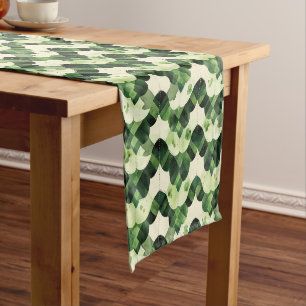 Watercolor Clover Scallop Short Table Runner
