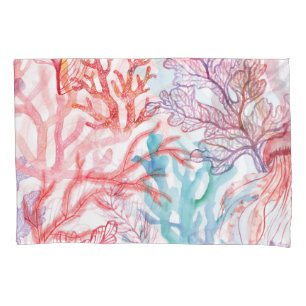 Watercolor corals: underwater world pattern. pillowcase