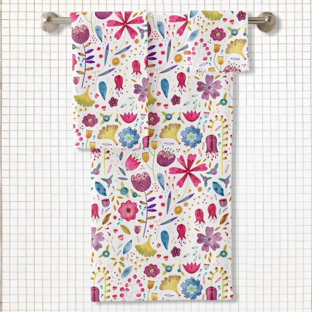 Watercolor Floral Modern Bath Towel Set (Watercolor wildflower pattern art bathroom towel set)