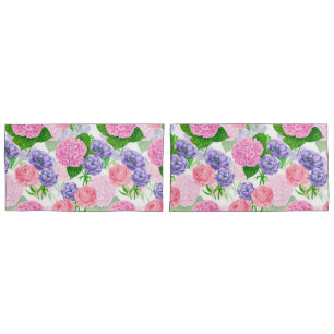 Watercolor floral pattern pillowcase